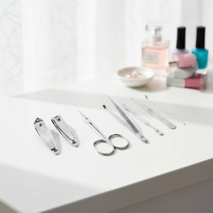 ACCESORIOS PARA PEDICURE ESTUCHE CHICO LH-4880
