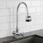 GRIFO METALICO PARA PARED C/PICO FLEXIBLE LH-1896