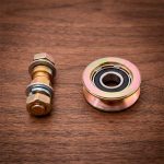 RUEDA PARA PORTON 48MM CON PERNO LH-2479