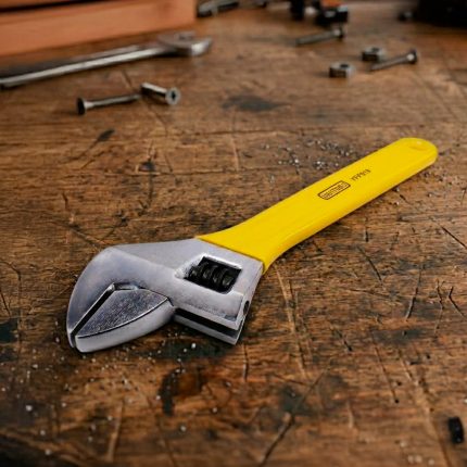 LLAVE AJUSTABLE 18" M/ FORRADO EN GOMA YFP018