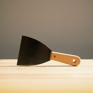 ESPATULA METALICA 4″ MANGO DE MADERA LH-4993