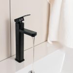 CANILLA NEGRA 30CM TUBULAR ITALOMIX LH-3323