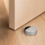 TOPE PARA PUERTA REDONDO CROMADO LH-3578