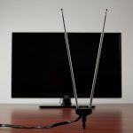 ANTENA TIPO CUERNITO PARA TELEVISOR LH-448