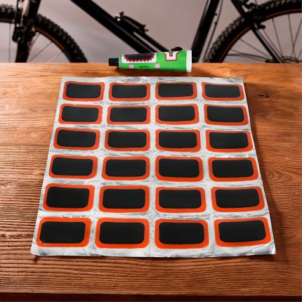 PARCHES CON PEGAMENTO 24 UNIDADES  RS2401 LH-947