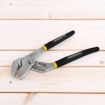 PINZA PICO DE LORO 8" UYUSTOOLS ALL608