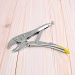 PINZA MORSA 7" UYUSTOOLS ALM207