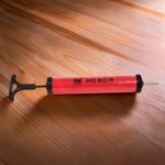 INFLADOR 7" PLASTICO PARA PELOTA LH-2462