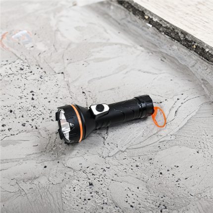 LINTERNA LED A PILAS 2 D TH-5088 LH-3240