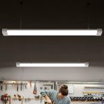 TUBO DE LUZ 60CM 18W LUZ FRIA LH-3333