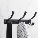 COLGADOR PERCHA 3 GANCHOS METALICO NEGRO LH-3411