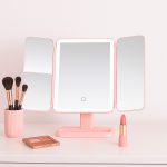 ESPEJO TRIPLE CON AUMENTO Y LED RECARGABLE LH-4850