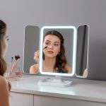 ESPEJO TRIPLE PLEGABLE C/LUZ RECARGABLE LH-4851