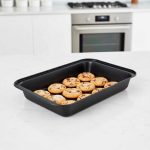 ASADERA RECTANGULAR NEGRA 31X22CM F5-3222