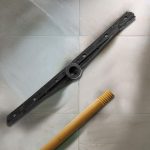 LAMPAZO DE GOMA 42CM P/PISO NEGRO URUGUAY COD 602 - Imagen 3