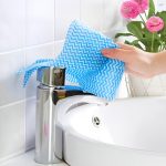 PAÑO DESCARTABLES PARA LIMPIEZA 100PZ LH-4207 - Imagen 2