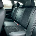 CUBRE ASIENTO SEMI CUERO DETALLES GRIS LH-4548 - Imagen 2