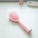 CEPILLO PARA CABELLO OVALADO ROSADO LH-4870