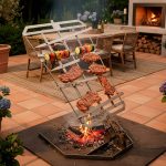 ASADOR CRUZ CON BASE TROMEN