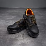uru Tennis Intruder Mid WP para hombre color negro - Caterpillar Costa