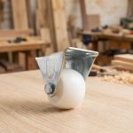 RUEDA BLANCA 1.5" BASE METALICA FIJA LH-1693