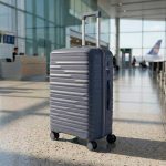 VALIJA RIGIDA C/RUEDAS AZUL PIEDRA 20" LH-5364