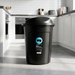 BASURERO NEGRO TAPA BASCULANTE 60LTS